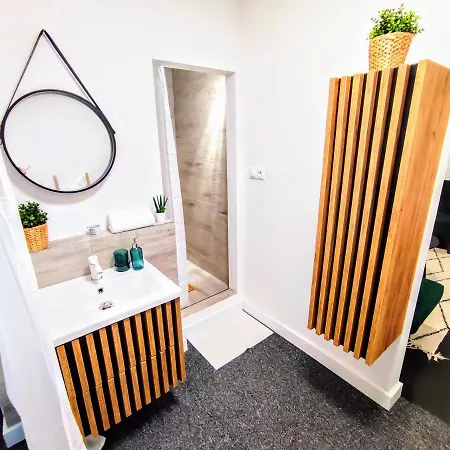 아파트 Park Borik 4you & Free Parking 질리나