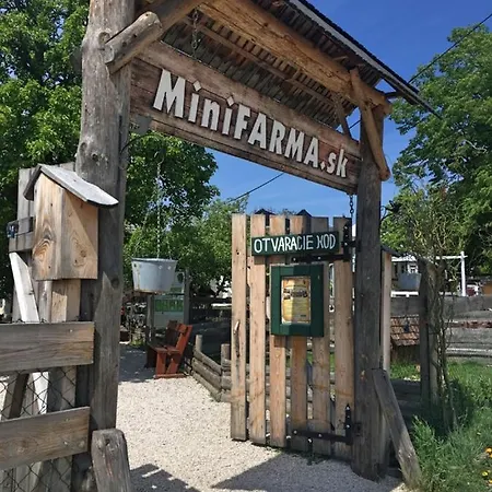 Park Borik 4you & Free Parking 아파트 질리나